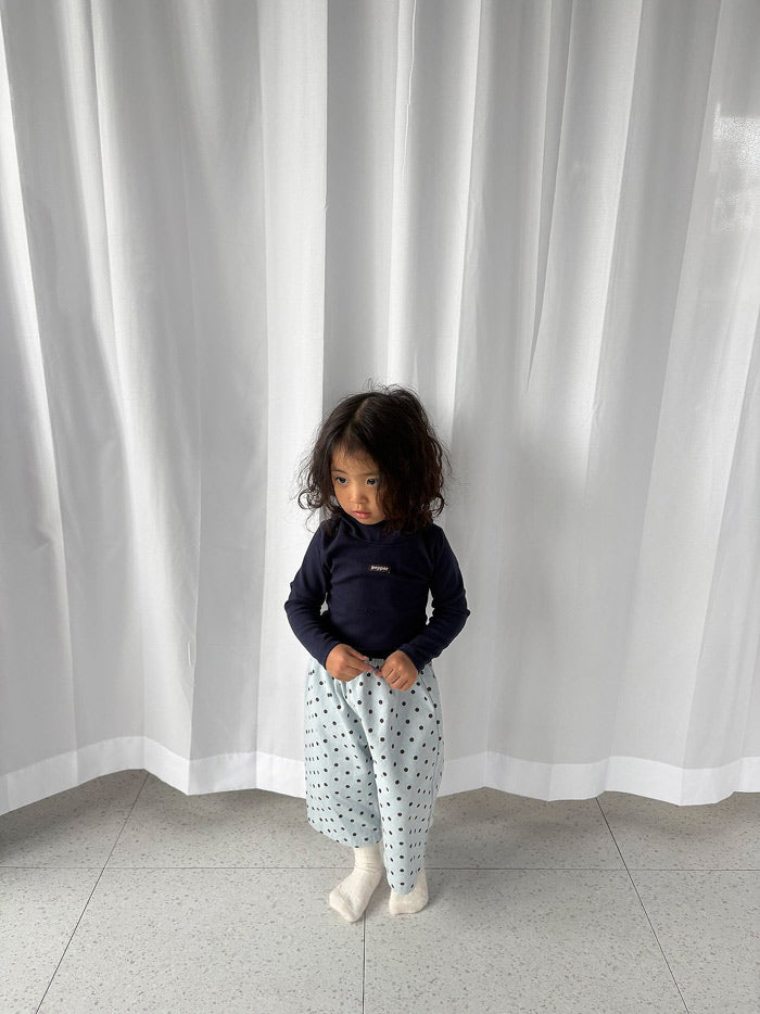 Dot pants / pepper