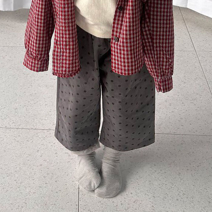 Dot pants / pepper