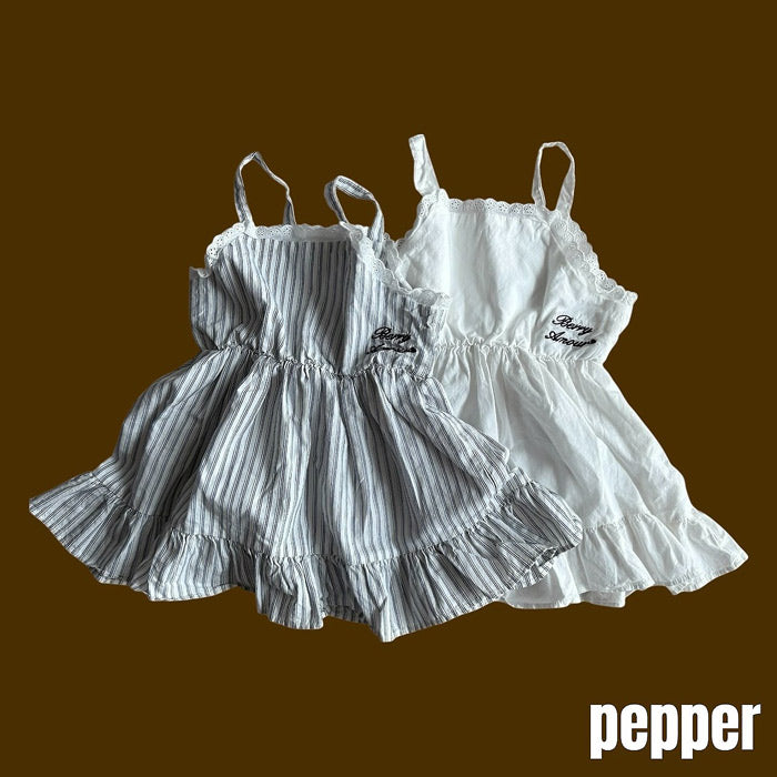 Momo layered dress / pepper