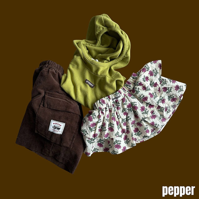 Coco Apron / pepper