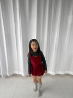 Frilly knee socks / pepper