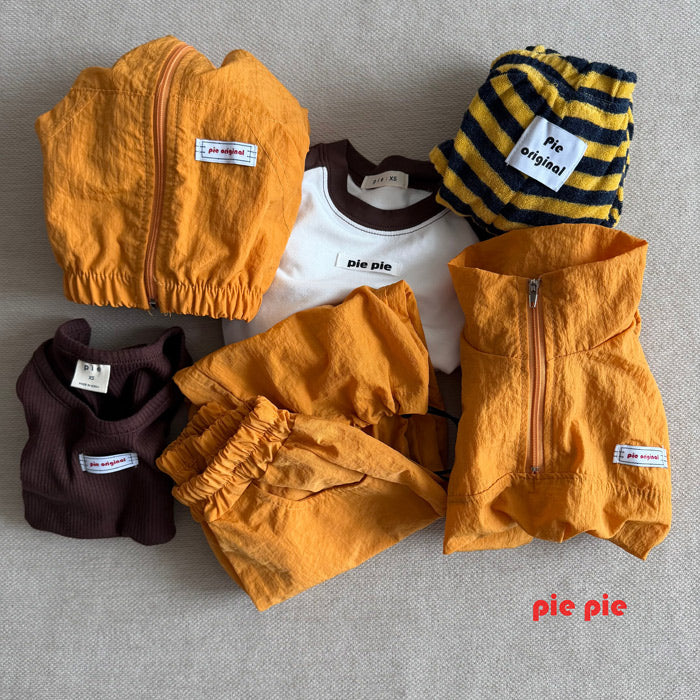 Balloon windbreaker / pie