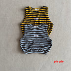 Honeybee layered vest / pie