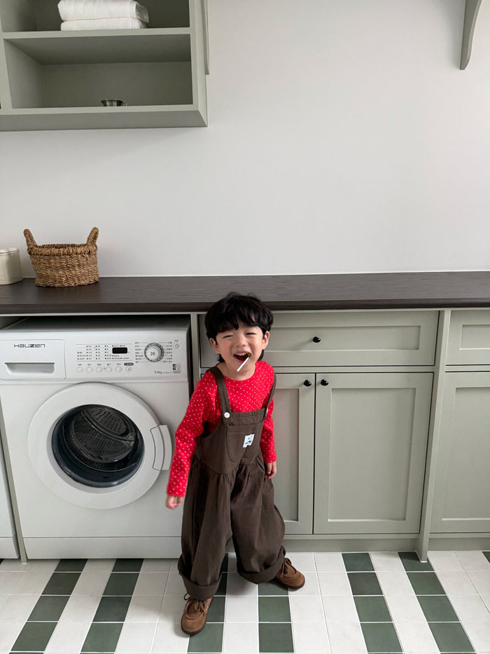 Mischievous Overalls / pie