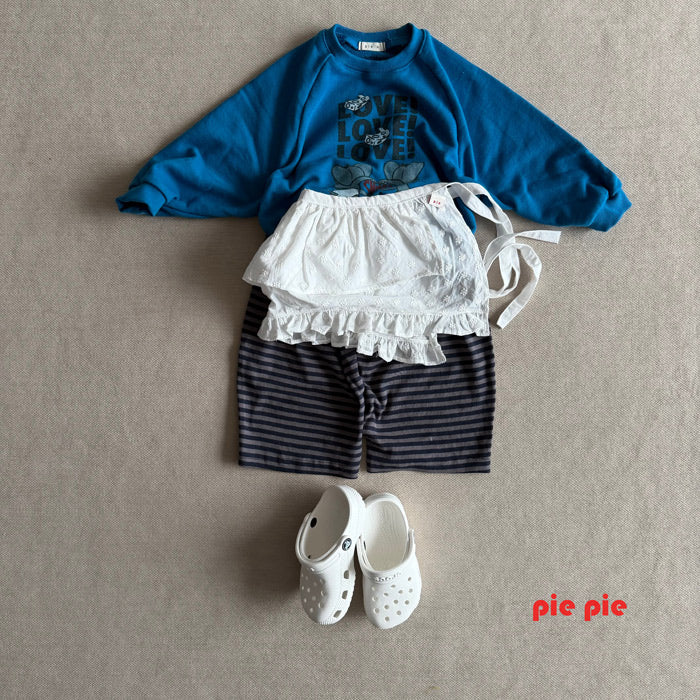 Cheese Mouse sweatshirt / pie